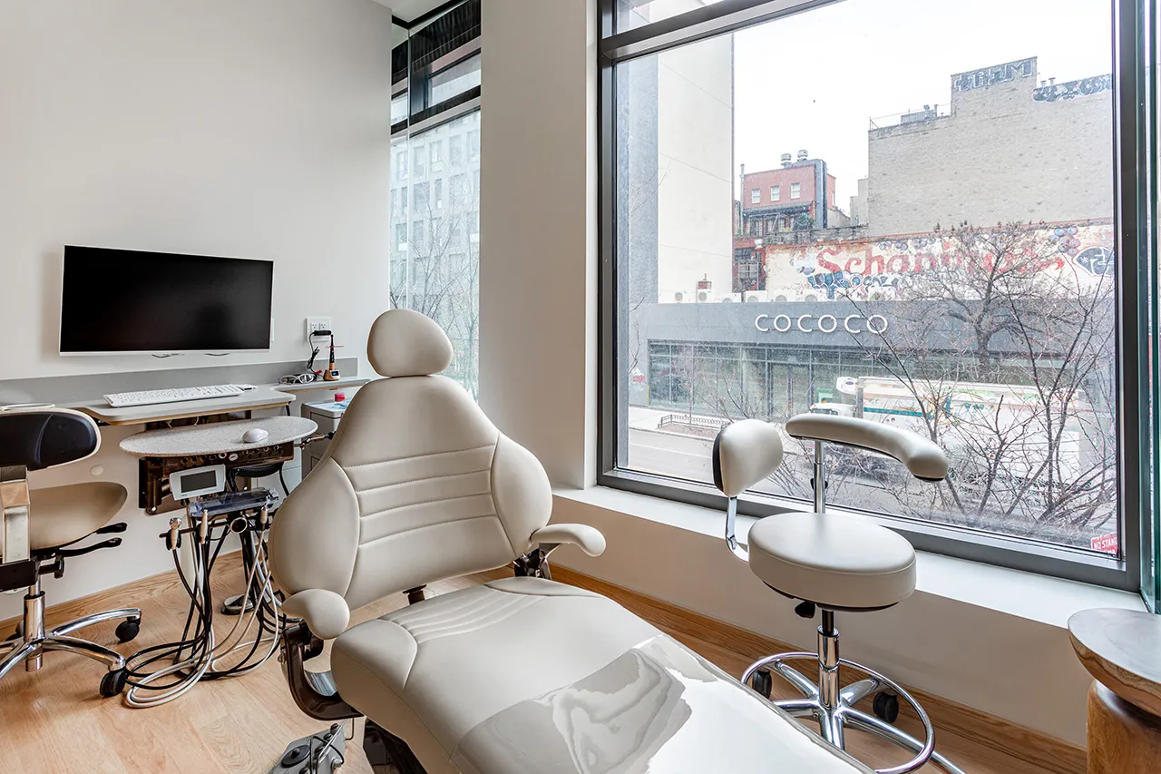 Manhattan Ny laser dentist