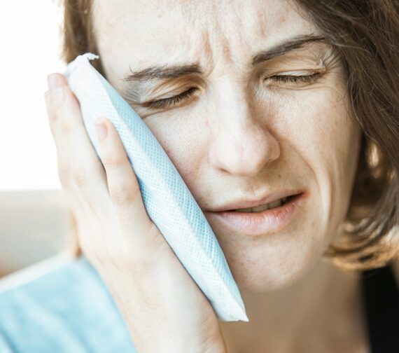 Dental Abscess Dangers: Recognizing and Reacting to Infections